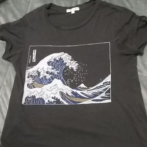 Gray short sleeve tee!